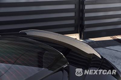 2019 Aston Martin DBS - zdjęcie 8 z 50 - miniatura