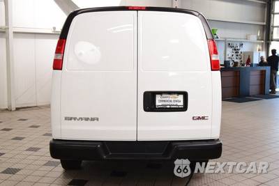 2024 GMC Savana 2500 Cargo Van 1WT 135.0" WB - zdjęcie 4 z 35 - miniatura