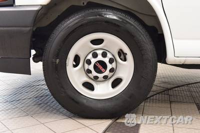 2024 GMC Savana 2500 Cargo Van 1WT 135.0" WB - zdjęcie 16 z 35 - miniatura