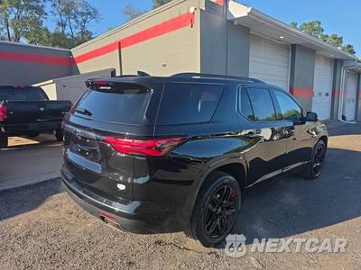 2023 Chevrolet Traverse Premier 1LZ - zdjęcie 4 z 25 - miniatura