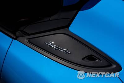 2016 Porsche Boxster Spyder - zdjęcie 43 z 46 - miniatura