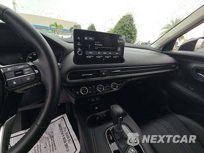 2026 Honda HR-V EX-L - zdjęcie 8 z 12 - miniatura