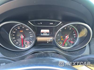 2018 Mercedes-Benz GLA 250 - zdjęcie 12 z 50 - miniatura