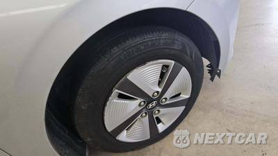 2018 Hyundai Ioniq Hybrid Blue - zdjęcie 22 z 36 - miniatura