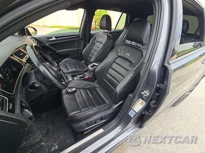 2019 Volkswagen Golf R Hatchback w/DCC & Navigation - zdjęcie 7 z 12 - miniatura