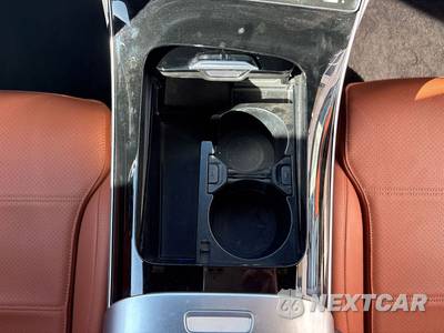 2023 Mercedes-Benz C 300 4MATIC Sedan - zdjęcie 28 z 48 - miniatura