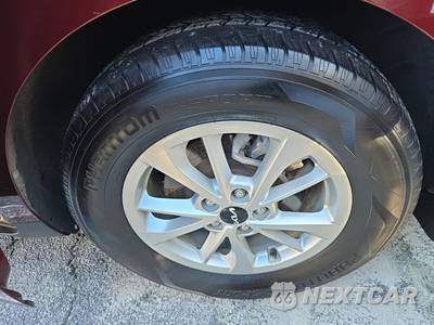 2024 Kia Carnival MPV LX w/ Seat Package 121.7" WB - zdjęcie 11 z 24 - miniatura