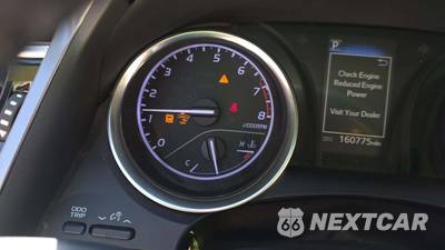 2018 Toyota Camry SE - zdjęcie 43 z 48 - miniatura