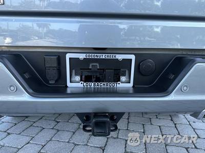 2024 Chevrolet Silverado 1500 High Country Crew Cab Short Bed 3LZ - zdjęcie 14 z 40 - miniatura