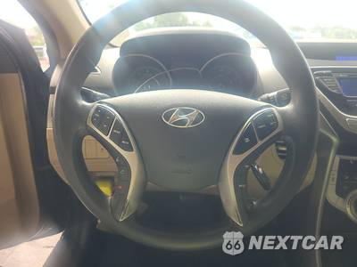 2011 Hyundai Elantra GLS Sedan - zdjęcie 10 z 26 - miniatura