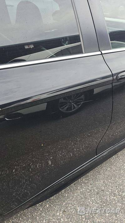 2018 Toyota Camry SE - zdjęcie 30 z 31 - miniatura
