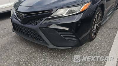 2018 Toyota Camry SE - zdjęcie 31 z 31 - miniatura