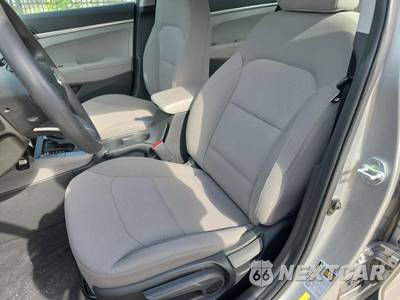 2020 Hyundai Elantra SE Sedan - zdjęcie 13 z 23 - miniatura