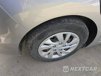 2020 Hyundai Elantra SE Sedan - zdjęcie 10 z 23 - miniatura