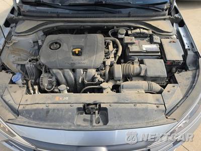 2020 Hyundai Elantra SE Sedan - zdjęcie 18 z 23 - miniatura