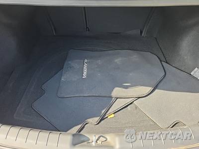 2020 Hyundai Elantra SE Sedan - zdjęcie 19 z 23 - miniatura