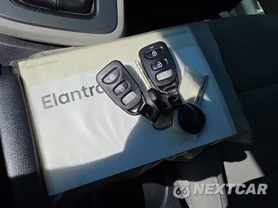 2019 Hyundai Elantra SE Sedan - zdjęcie 21 z 23 - miniatura