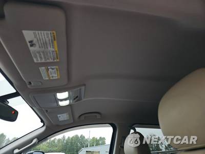 2017 Nissan TITAN SV Crew Cab Short Bed - zdjęcie 20 z 37 - miniatura