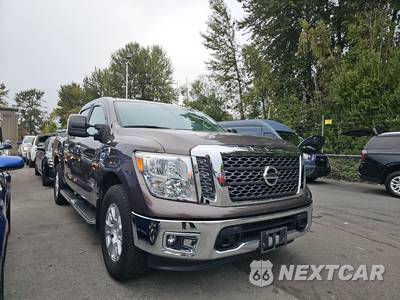 2017 Nissan TITAN SV Crew Cab Short Bed - zdjęcie 3 z 37 - miniatura