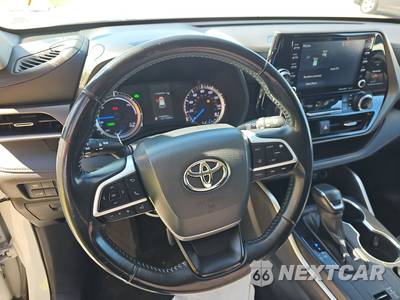 2022 Toyota Highlander Hybrid LE - zdjęcie 10 z 28 - miniatura