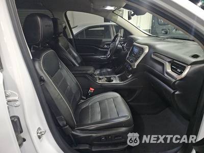 2020 GMC Acadia Denali 5SA - zdjęcie 8 z 38 - miniatura