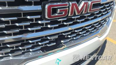 2020 GMC Acadia Denali 5SA - zdjęcie 33 z 38 - miniatura