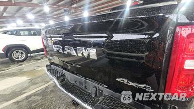 2026 Ram 1500 Laramie Crew Cab Short Bed - zdjęcie 19 z 20 - miniatura