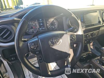 2016 Toyota Tacoma TRD Off-Road Crew Cab Medium Bed - zdjęcie 10 z 25 - miniatura
