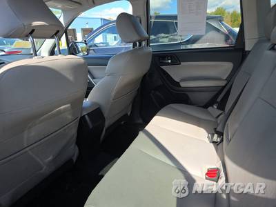 2016 Subaru Forester 2.5i Limited - zdjęcie 13 z 39 - miniatura