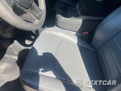 2021 Ram 1500 Classic Tradesman Crew Cab Medium Bed - zdjęcie 10 z 16 - miniatura
