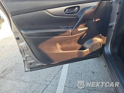2021 Nissan Rogue Sport S - zdjęcie 9 z 33 - miniatura