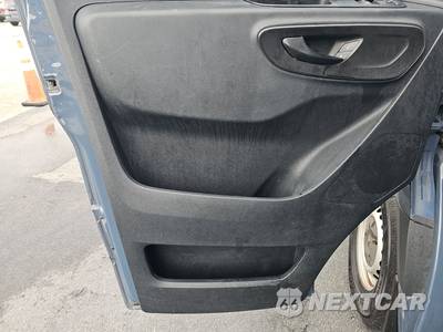 2019 Mercedes-Benz Sprinter 2500 Cargo Van High Roof 170.0" WB - zdjęcie 9 z 34 - miniatura