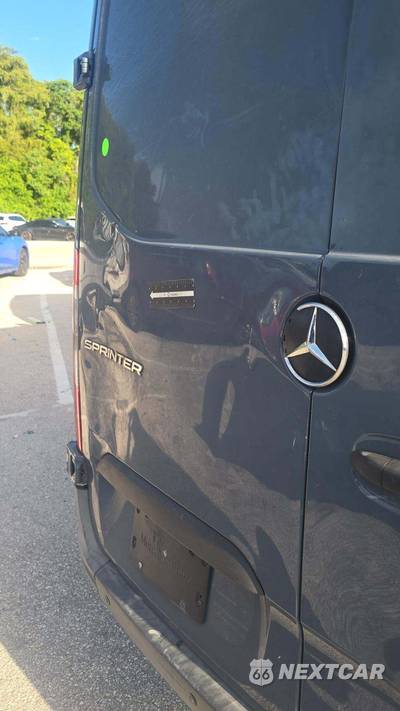 2019 Mercedes-Benz Sprinter 2500 Cargo Van High Roof 170.0" WB - zdjęcie 30 z 34 - miniatura