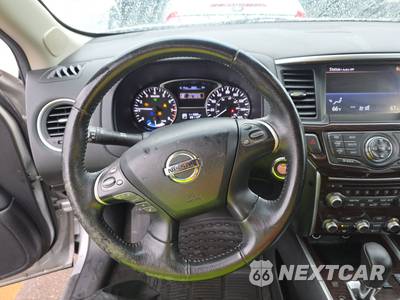 2014 Nissan Pathfinder Hybrid SL - zdjęcie 10 z 35 - miniatura