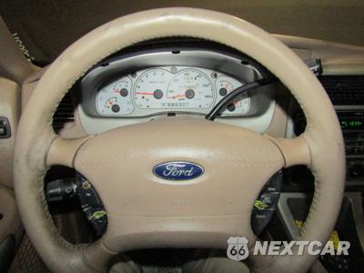 2001 Ford Explorer Sport - zdjęcie 10 z 19 - miniatura