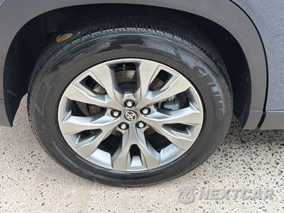 2025 Toyota Grand Highlander Hybrid Limited - zdjęcie 18 z 40 - miniatura