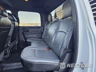 2022 Ram 5500 Cab Chassis Tradesman Crew Cab DRW - zdjęcie 19 z 22 - miniatura