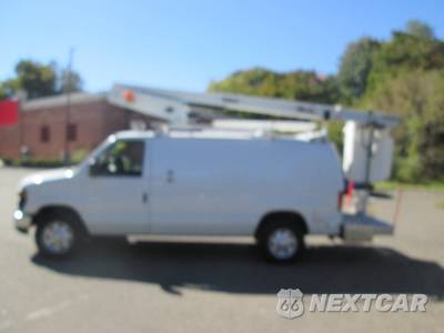 2014 Ford Super Duty E-350 Commercial Cargo Van 138.0" WB - zdjęcie 6 z 26 - miniatura
