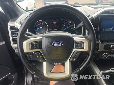 2022 Ford Super Duty F-250 Lariat Crew Cab Medium Bed - zdjęcie 10 z 26 - miniatura