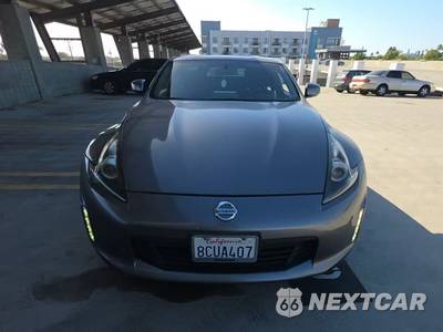 2018 Nissan 370Z Coupe - zdjęcie 2 z 11 - miniatura