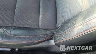 2016 Toyota Camry SE - zdjęcie 23 z 44 - miniatura