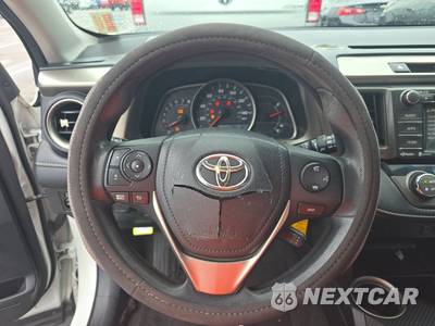 2015 Toyota RAV4 XLE - zdjęcie 16 z 25 - miniatura