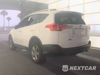 2015 Toyota RAV4 XLE - zdjęcie 8 z 25 - miniatura