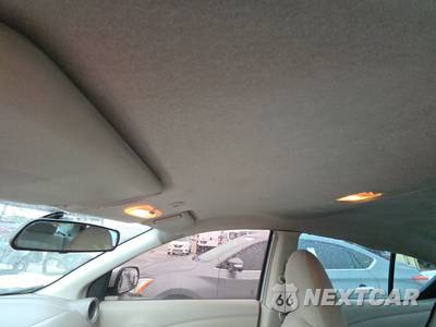 2013 Nissan Versa 1.6 SL - zdjęcie 17 z 26 - miniatura