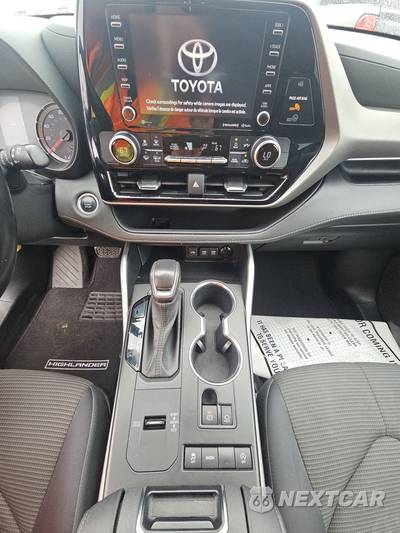 2021 Toyota Highlander LE - zdjęcie 11 z 25 - miniatura