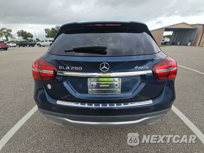 2020 Mercedes-Benz GLA 250 4MATIC - zdjęcie 5 z 29 - miniatura