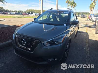 2019 Nissan Kicks SR - zdjęcie 1 z 19 - miniatura