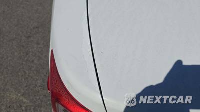 2012 Toyota Camry LE - zdjęcie 25 z 29 - miniatura