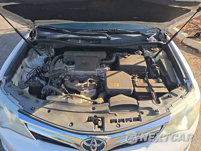 2012 Toyota Camry LE - zdjęcie 16 z 29 - miniatura