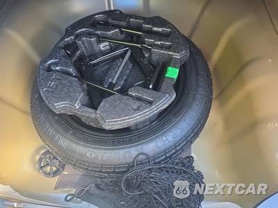 2023 Hyundai Elantra Limited - zdjęcie 7 z 27 - miniatura